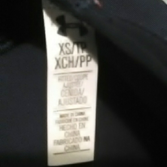 NWT Under Armour Sports Bra - Picture 5 of 5